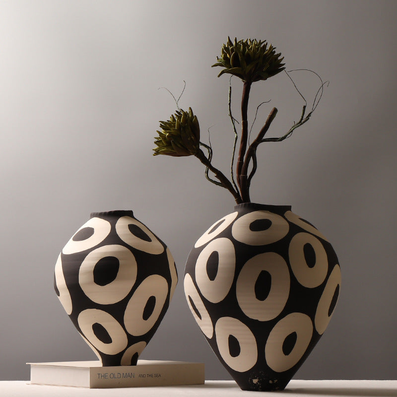 Atelier Orbit Vase