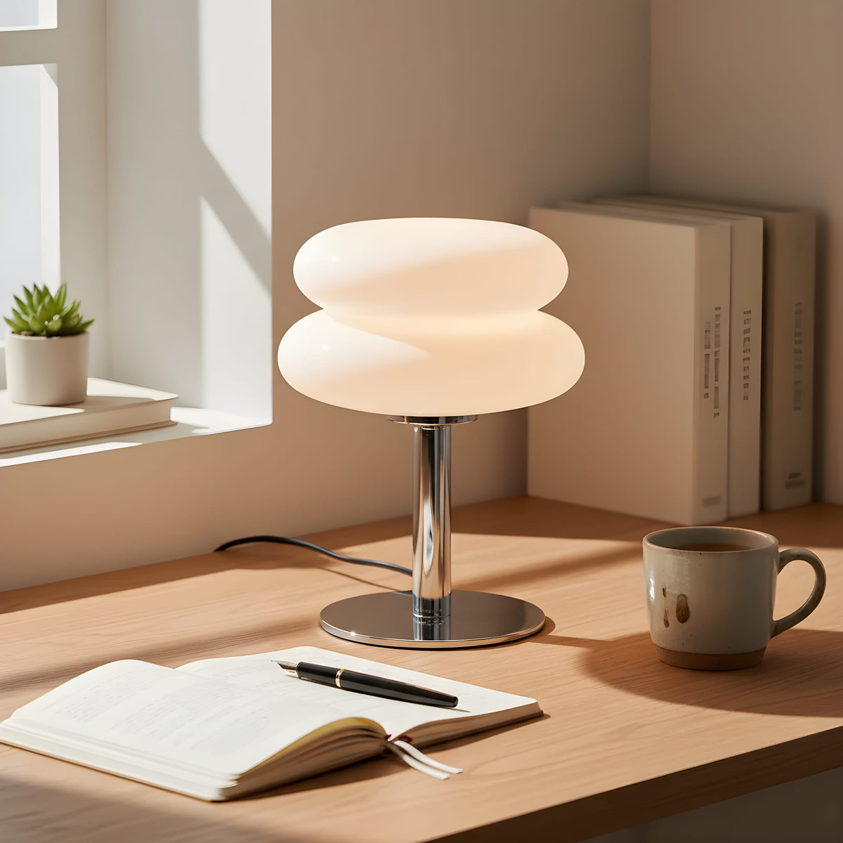 Nordic Glow Lamp