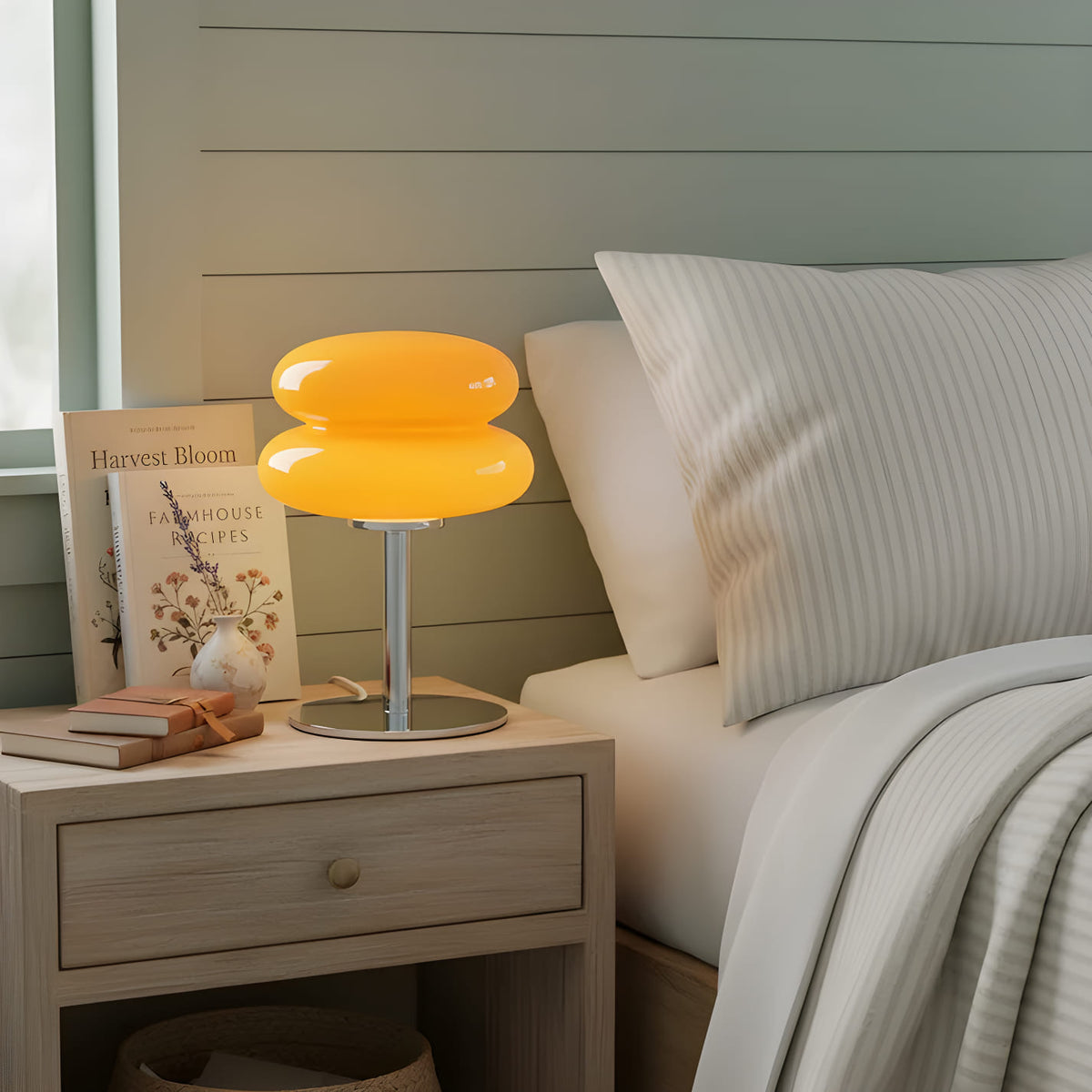 Nordic Glow Lamp